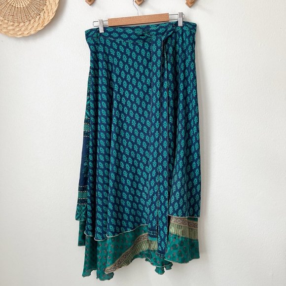 Silk layered hippie bohemian wrap skirt blue green reversible sari adjustable - Picture 1 of 7